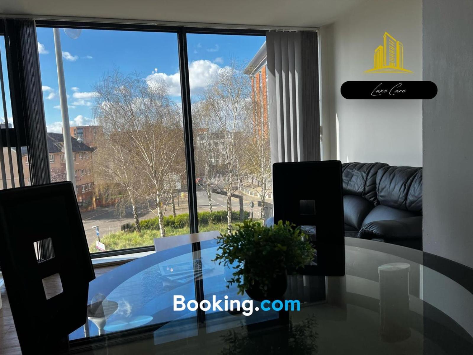 Last-minute Specials L Book It Now L Sleeps Up To 4 L 2 Bed 2 Bath - Gym - Prime Location L Jvt Short Lets * Бирмингем